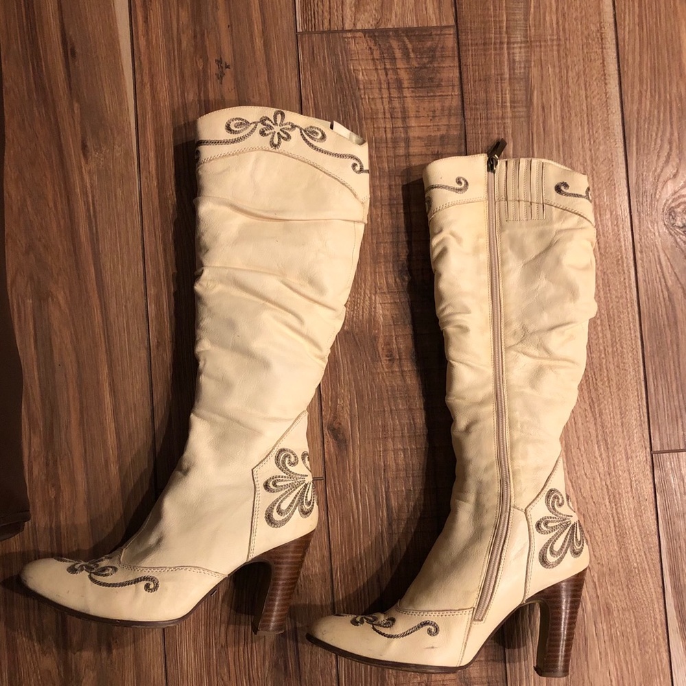 Calipso leather boots